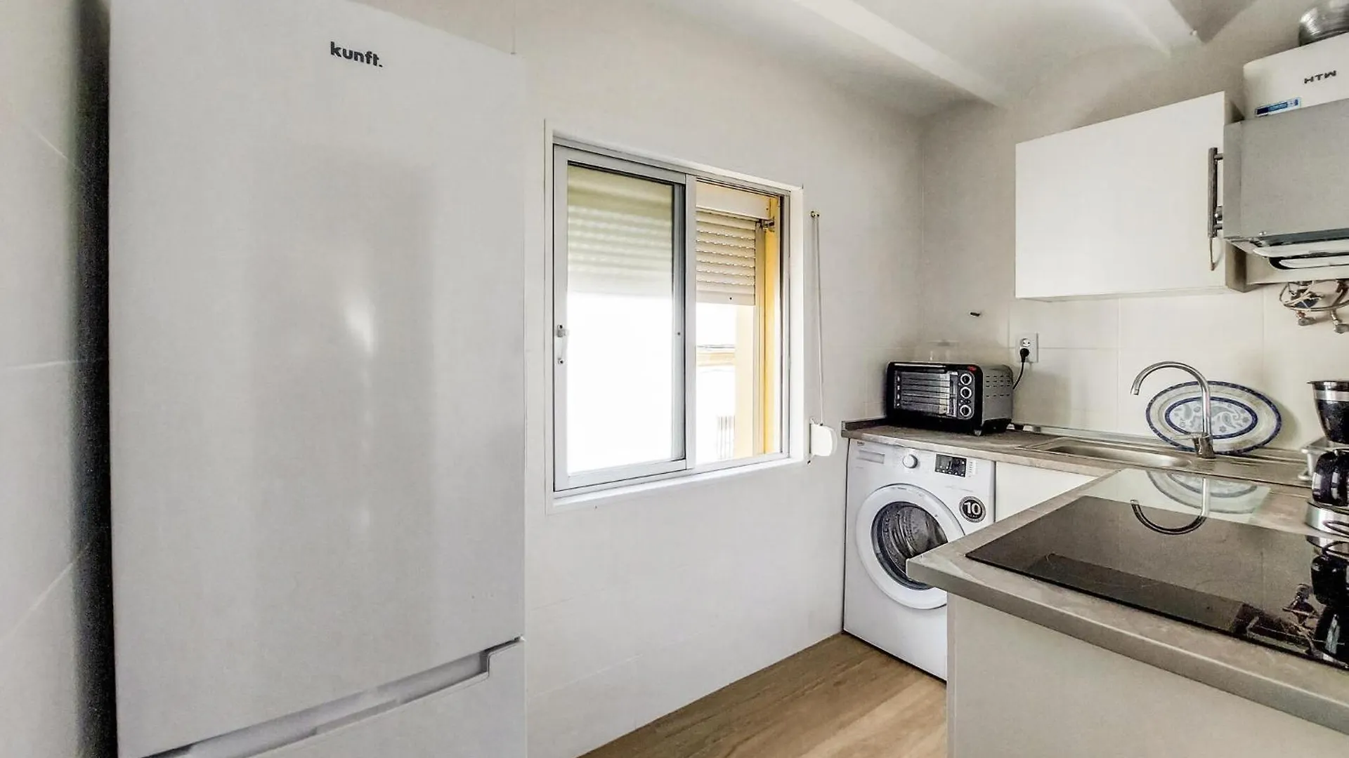 2 Bedroom Nice Apartment In Puerto Real 0*,
