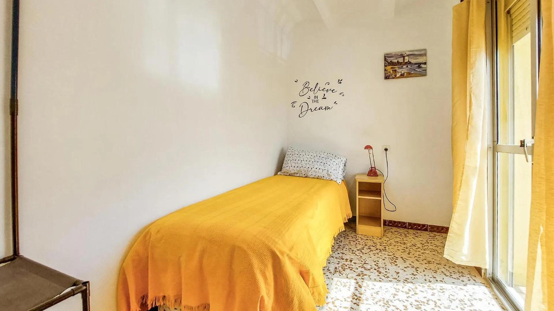 2 Bedroom Nice Apartment In Puerto Real